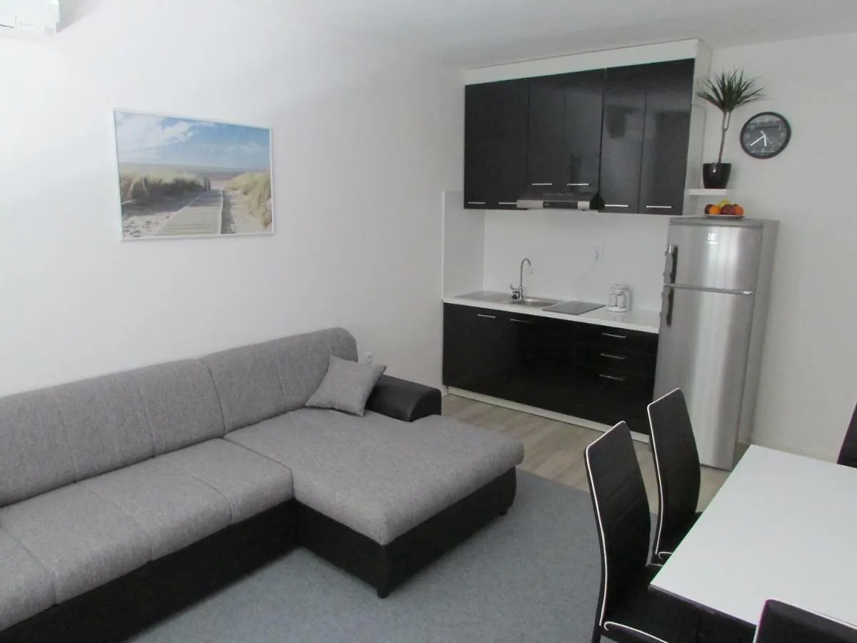 Sunset1, Free Private Parking, Pets Welcome Privlaka  Croatia